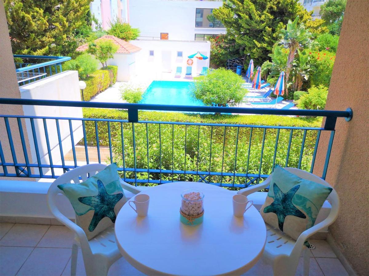 Perfectly Located 2Bdr/Pool+Near Beach+Free Wifi Appartement Paphos Buitenkant foto